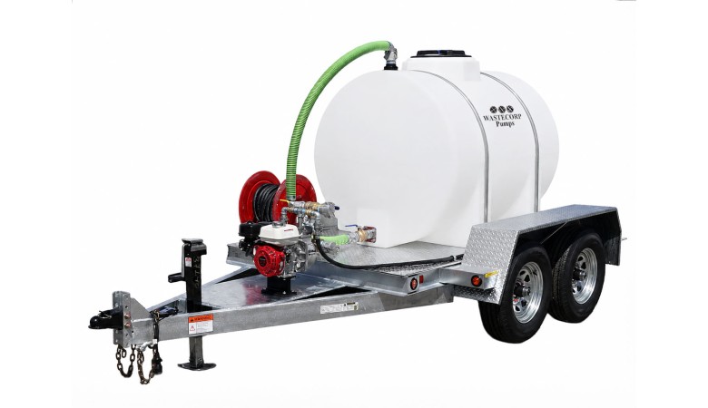Wastecorp | 525 Gallon Professional Water Trailer